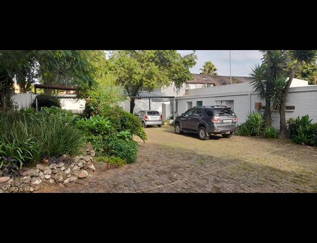 2 BEDROOM PROPERTY TO RENT IN BUCCLEUCH